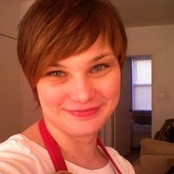 Meet your Posher, Emily - Picture 1 of 1